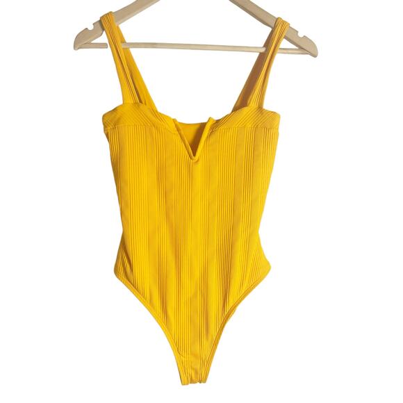 L*Space Pointelle Rib Cha Cha One Piece Orange Swimsuit Size 8 - Picture 3 of 8